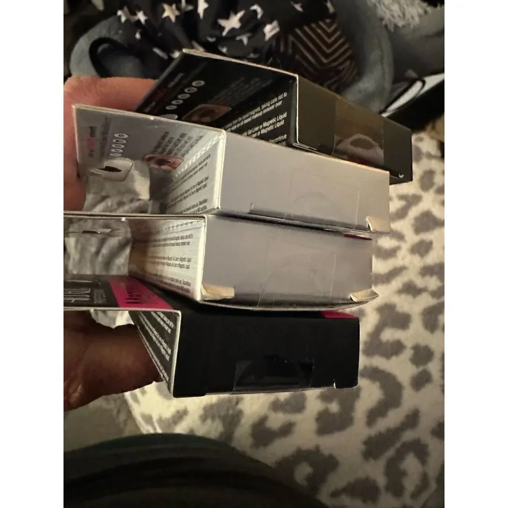Beauty/makeup magentic eyelash lot- nip/nib ardell
